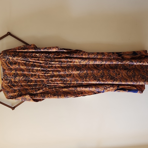 Earthbound Trading Co. Maxi dress paisley print size small - Picture 7 of 7